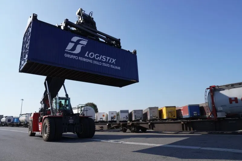 FS Logistix, la prova della maturità: modernizzare senza smarrire il lavoro
