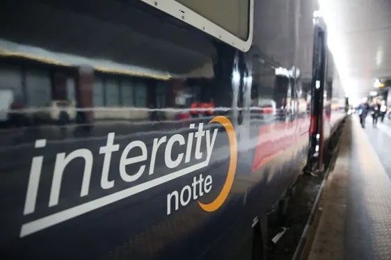Gara servizi treni notte 2026 e futuro affidamento Intercity / Intercity notte